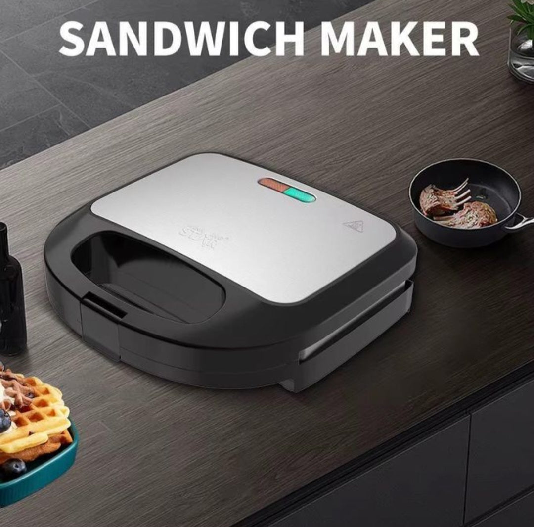 Sandwich/Waffle Maker